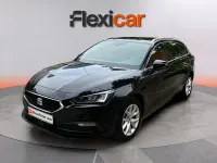 Usado Seat Leon Style 116 CV (85 kW) 2025 Negro Familiar