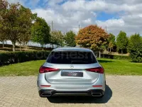 Usado Mercedes C300e 313 CV (230 kW) 2023 Gris / plata Familiar