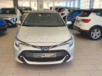 Usado Toyota Corolla Business Edition 122 CV (89 kW) 2023 Gris / plata Berlina
