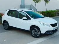 Usado Peugeot 2008 Active 100 CV (73 kW) 2016 Blanco SUV