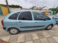 Usado Citroën Xsara Picasso 90 CV (66 kW) 2005 Verde Monovolumen