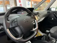 Usado Citroën C4 120 CV (88 kW) 2018 Azul Familiar