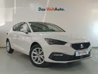 Używany Seat Leon Style 116 KM (85 kW) 2025 Biały Sedan/Limuzyna