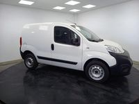Usado Fiat Fiorino 77 CV (56 kW) 2018 Blanco Monovolumen