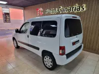 Usado Peugeot Partner Tepee 75 CV (55 kW) 2010 Blanco Monovolumen