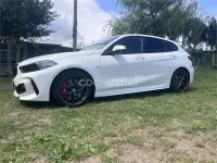 Usado BMW 118 Comfort Edition 150 CV (110 kW) 2023 Blanco Berlina