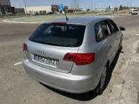 Usado Audi A3 Sportback Ambiente 105 CV (77 kW) 2006 Plateado Utilitario