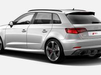 Usado Audi RS3 Sportback 400 CV (294 kW) 2019 Gris plata Utilitario