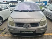 Usado Renault Scénic Authentique 100 CV (73 kW) 2005 Gris / plata Monovolumen