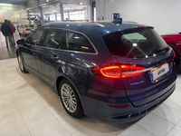 Usado Ford Mondeo Titanium 187 CV (137 kW) 2021 Azul Familiar