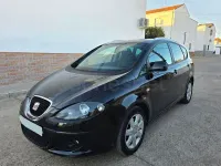 Usado Seat Altea XL Style 140 CV (102 kW) 2009 Negro Monovolumen