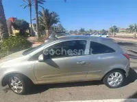 Usado Opel Corsa Enjoy 90 CV (66 kW) 2007 Beige Utilitario