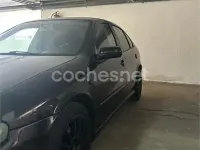 Usado Seat Leon Sport 150 CV (110 kW) 2002 Negro Utilitario