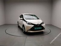 usado Toyota Aygo 1.0 70 x-play