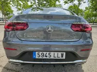 Usado Mercedes GLC300e 306 CV (225 kW) 2021 Gris / plata SUV