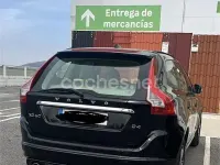 Usado Volvo XC60 Kinetic 136 CV (100 kW) 2015 Negro SUV