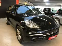 Usado Porsche Cayenne Platinum Edition 245 CV (180 kW) 2014 Negro SUV