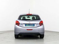 Usado Peugeot 208 Signature Sky 110 CV (80 kW) 2019 Gris Utilitario