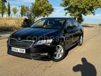 Usado Skoda Superb Active 150 CV (110 kW) 2018 Negro Berlina