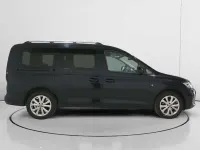 Usado VW Caddy Maxi Life Life 114 CV (83 kW) 2023 Negro Monovolumen