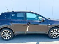 Usado Nissan Qashqai Premium Edition 150 CV (110 kW) 2011 Negro SUV