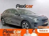Usado Kia XCeed 136 CV (100 kW) 2021 Gris SUV