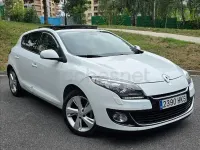 Usado Renault Mégane Bose Edition 110 CV (80 kW) 2013 Blanco Berlina