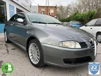 Usado Alfa Romeo GT Distinctive 166 CV (122 kW) 2005 Gris / plata Coupe