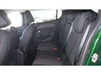 Begagnad Peugeot 308 Allure 130 HK (95 kW) 2023 Grön Sedan