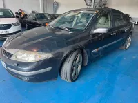 Usado Renault Laguna II Privilege 150 CV (110 kW) 2002 Verde Berlina