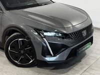 Usado Peugeot 408 GT GT 130 CV (95 kW) 2023 Gris / plata Berlina