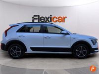 Usado Kia Niro 141 CV (103 kW) 2023 Blanco SUV