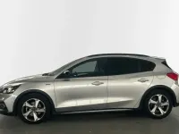 Usado Ford Focus Active 125 CV (91 kW) 2020 Plateado Utilitario