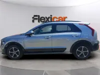 Usado Kia Niro 141 CV (103 kW) 2022 Gris SUV