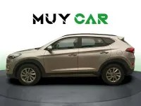Usado Hyundai Tucson 140 CV (102 kW) 2017 Gris SUV