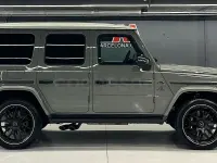 Usado Mercedes G63 AMG Exclusive 585 CV (430 kW) 2025 Gris / plata SUV