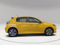 Usado Peugeot 208 GT 130 CV (95 kW) 2023 Amarillo Utilitario