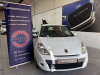 Usado Renault Clio II Expression 75 CV (55 kW) 2011 Blanco Berlina