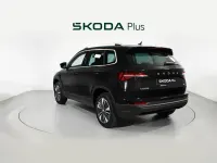 Usado Skoda Karoq Selection 150 CV (110 kW) 2024 Negro SUV
