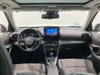 Usado Toyota Yaris Hybrid Style 116 CV (85 kW) 2023 Blanco Pickup/Camioneta