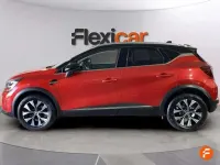 Usado Renault Captur Techno 91 CV (66 kW) 2024 Rojo SUV