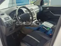 Usado Ford Kuga Trend 136 CV (100 kW) 2008 Blanco SUV