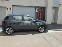 Usado Opel Corsa Color Edition 90 CV (66 kW) 2017 Negro Utilitario