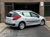 Usado Peugeot 207 Sport 90 CV (66 kW) 2008 Gris / plata Berlina
