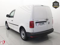 Usado VW Caddy 102 CV (75 kW) 2021 Blanco Monovolumen