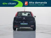 Usado Fiat Punto S 69 CV (50 kW) 2017 Negro Utilitario