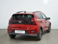 Usado Hyundai Bayon 100 CV (73 kW) 2024 Granate SUV