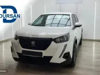 Usado Peugeot 2008 Active 100 CV (73 kW) 2021 Blanco SUV