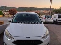 Usado Ford Focus Trend 120 CV (88 kW) 2015 Blanco Berlina