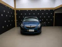 Usado Opel Zafira Tourer Selective 140 CV (102 kW) 2015 Azul Monovolumen